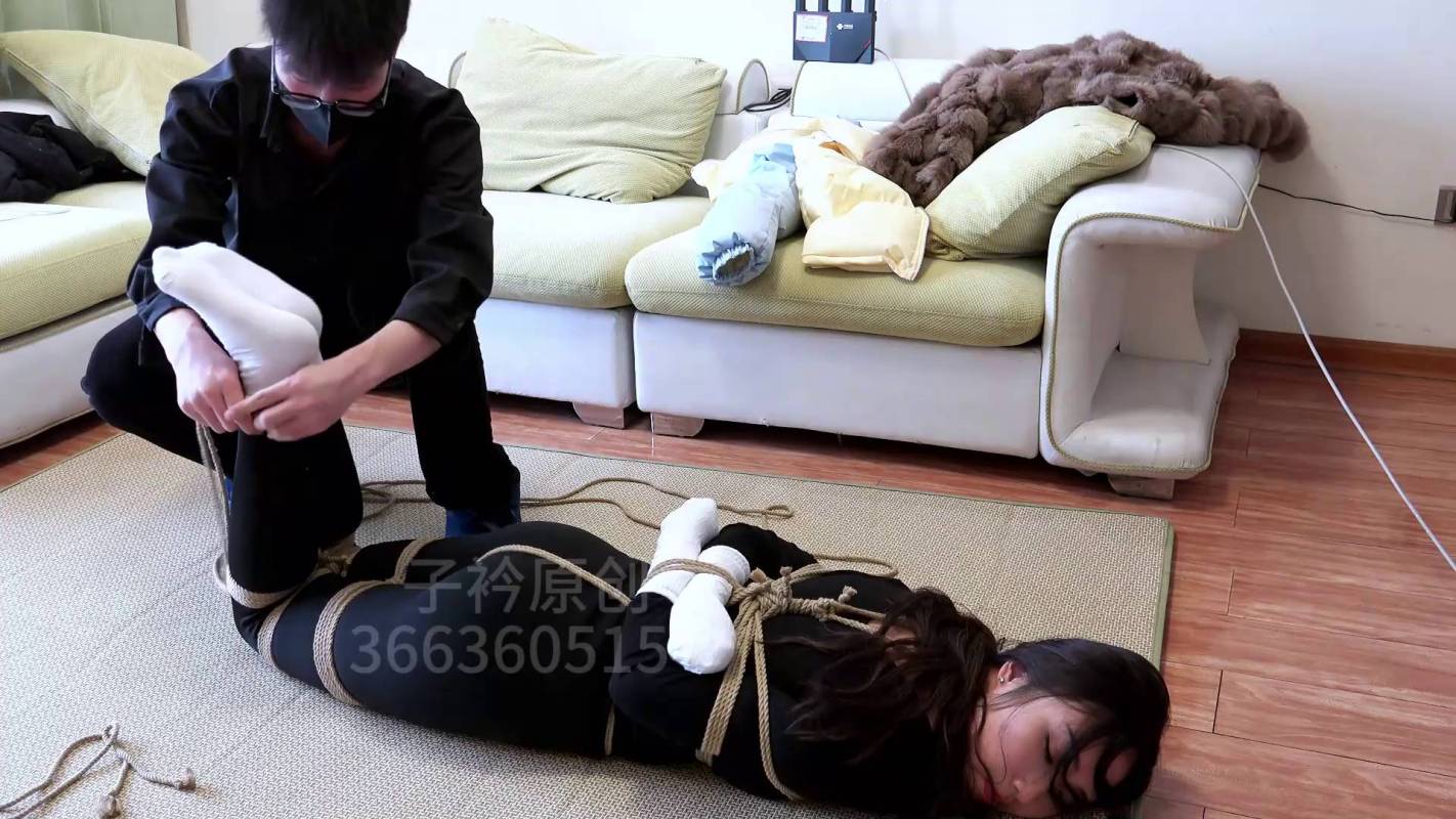 子衿原创官网之妍如驷马棉袜杜觜放置争札！这部作品可以在线看！