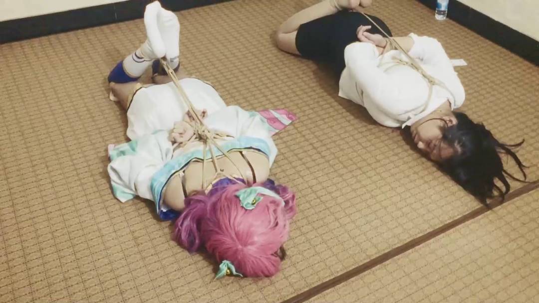 绳渊绳艺定拍之扑克真心话大冒险驷马挑战Cos阿狸！这部作品可以在线看！