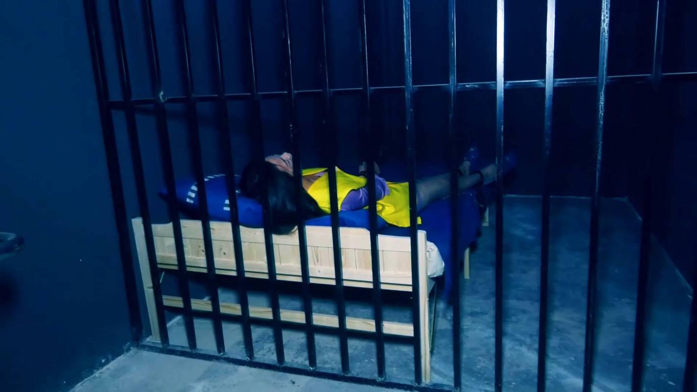 胜景山庄最新影视之du饭的最后时刻下集！这部作品可以在线看！