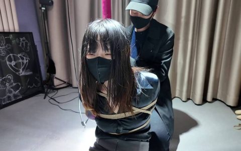 一绳所爱紧缚定拍之凉玥和我聊绳艺！这部作品可以在线看！