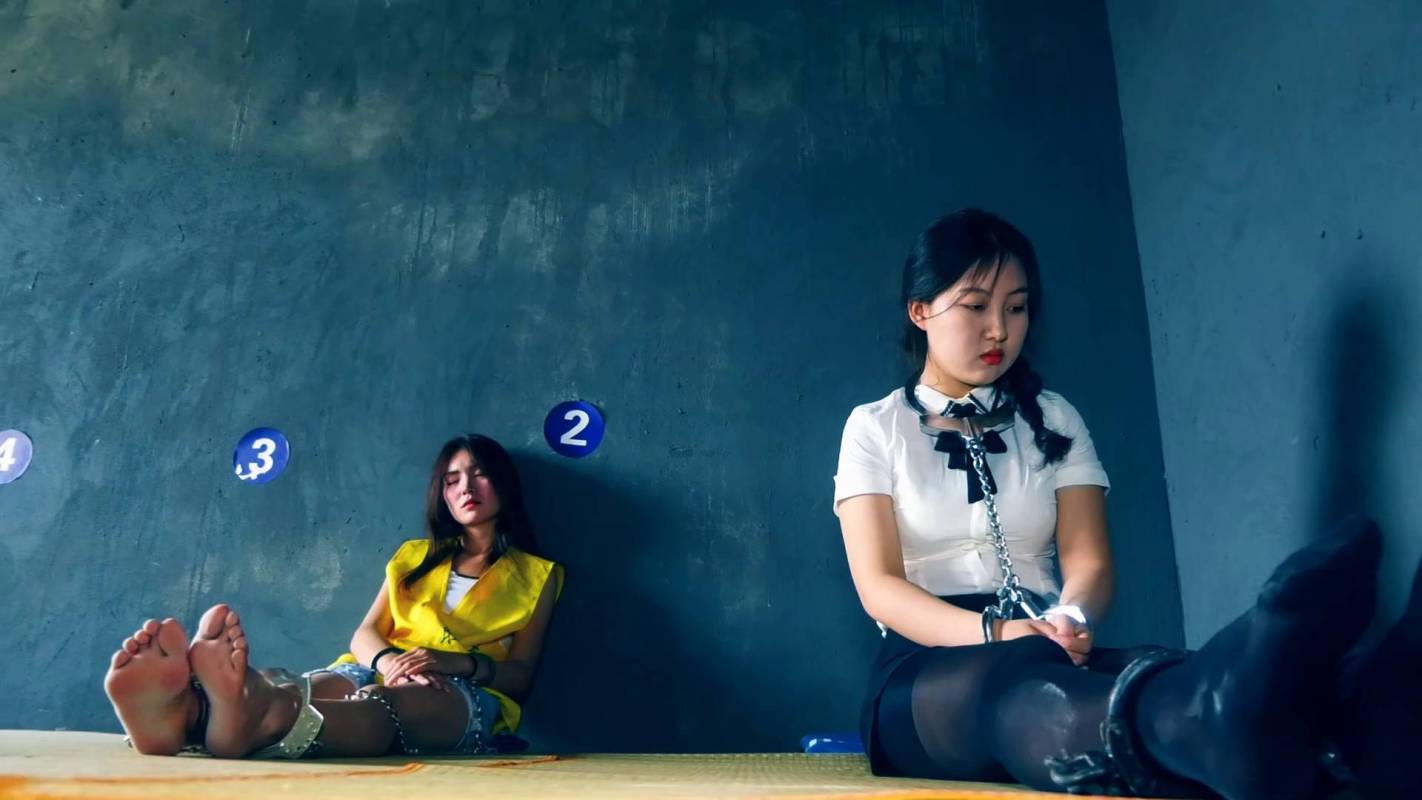 胜景山庄影视在线观看之凋零的红樱苏（上集）！这部作品可以在线看！