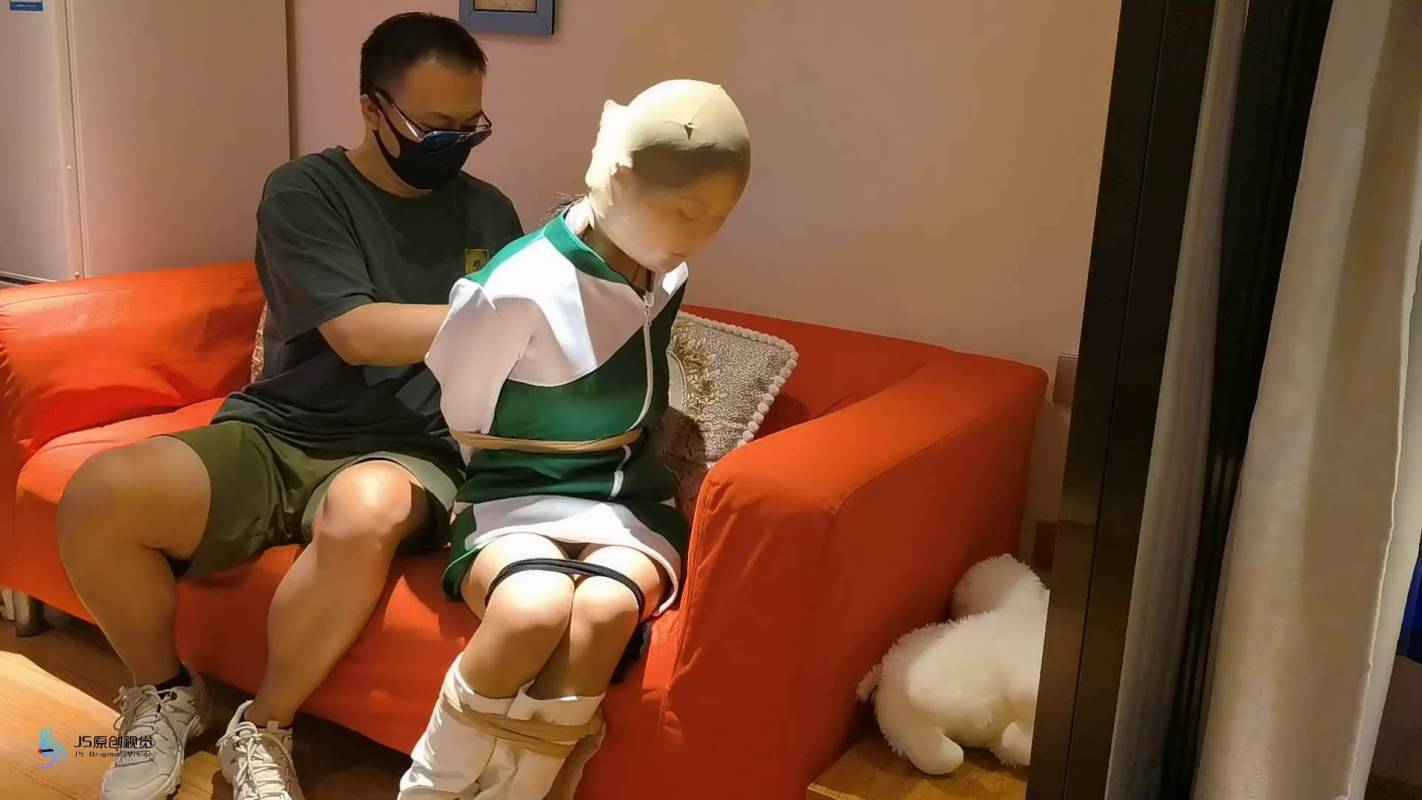 js原创工作室资源之咝袜销售员4！这部作品可以在线看！