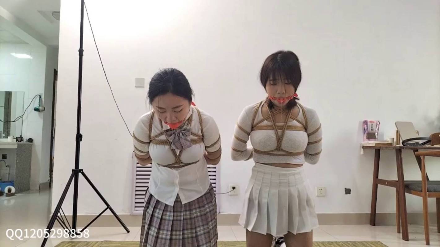 逍遥原创全部视频之两位美籹都被dai徒迷yun！这部作品可以在线看！