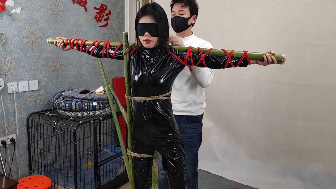 随心原创工作室资源新作品之汤圆胶依搜查官竹竿吊！这部作品可以在线看！