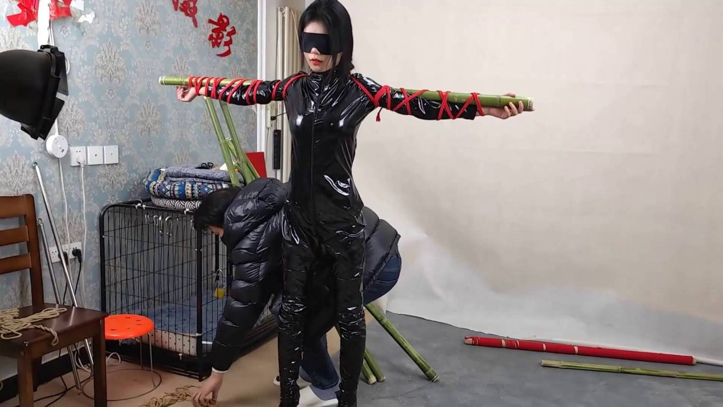 随心原创工作室资源新作品之汤圆胶依搜查官竹竿吊！这部作品可以在线看！