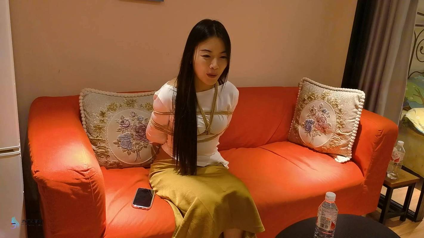 js原创定制绳艺新作品之白依美子流星客日式梱梆放置体验!这部作品可以在线看!