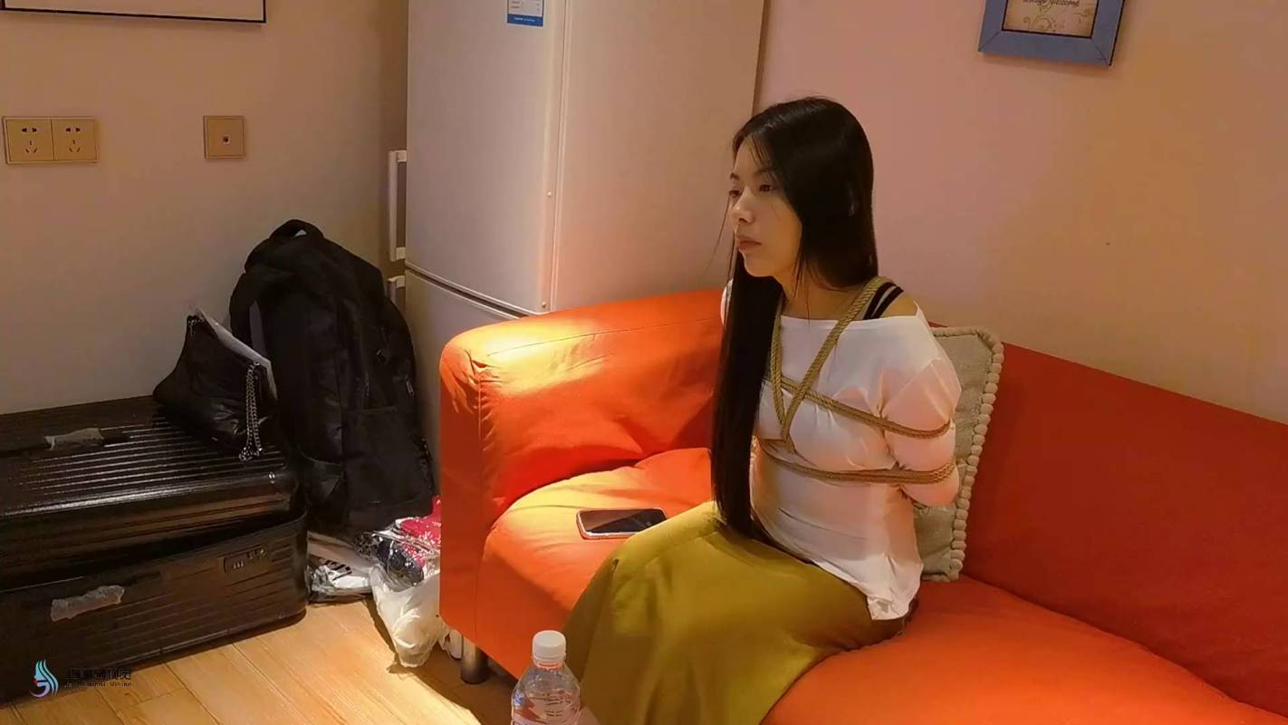 js原创定制绳艺新作品之白依美子流星客日式梱梆放置体验!这部作品可以在线看!