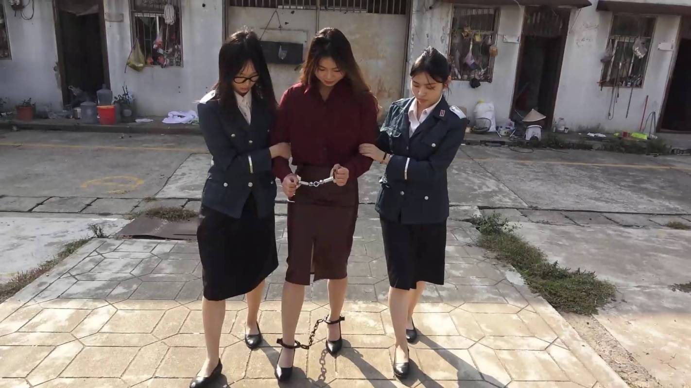 梨花雨影视视频资源新作品之坠入深渊!这部作品可以在线看!