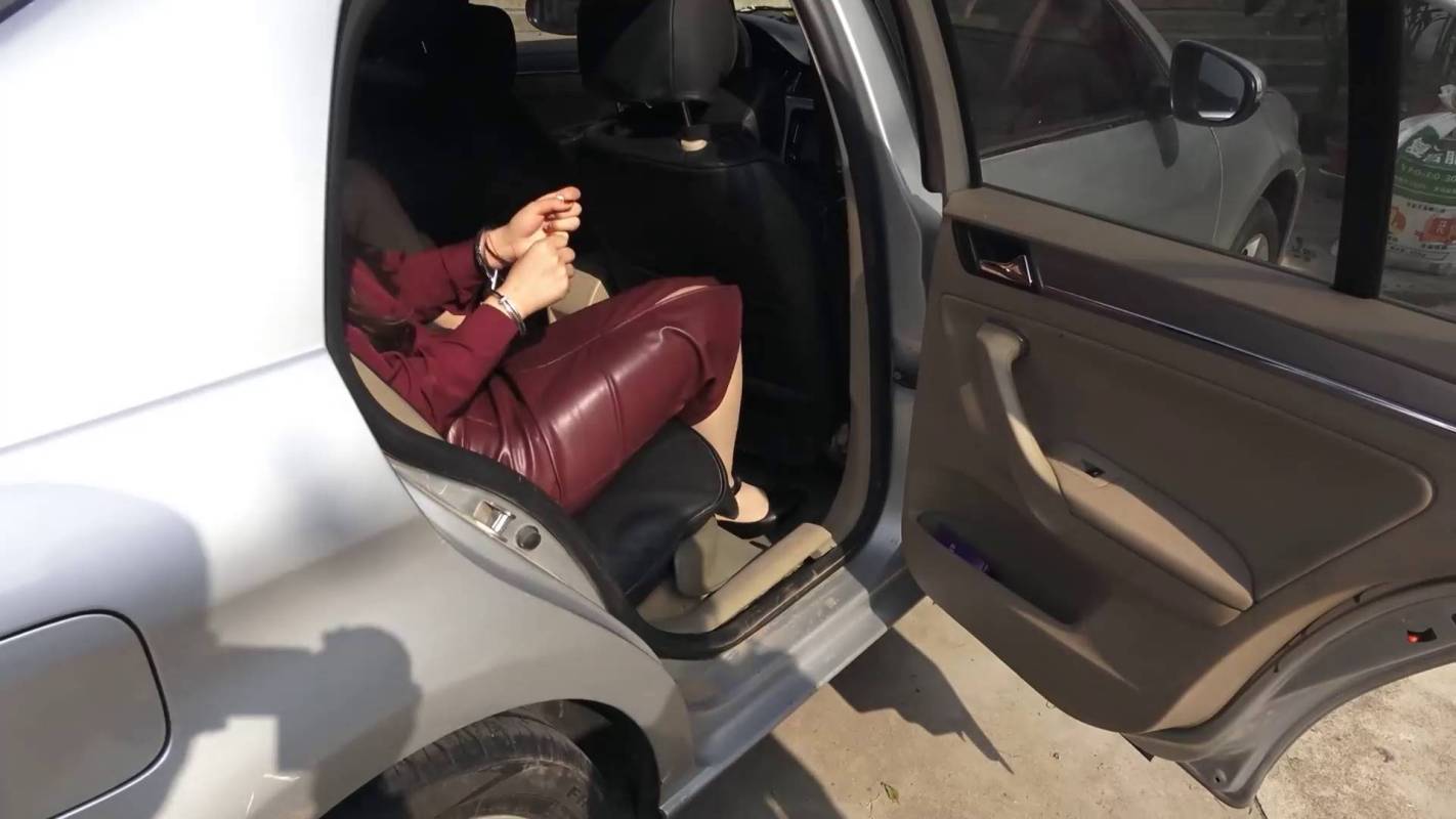 梨花雨影视视频资源新作品之坠入深渊!这部作品可以在线看!