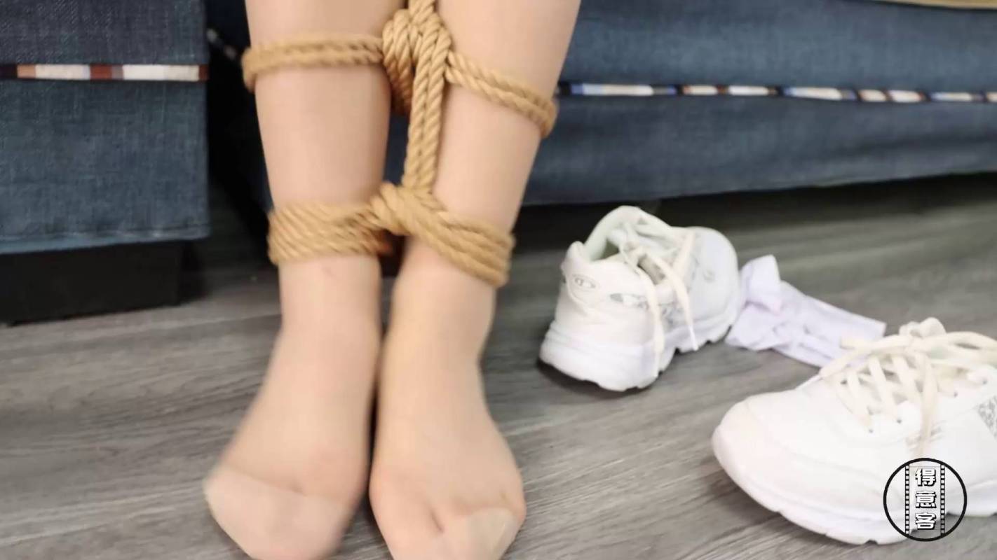 得意客定拍论坛新作品之定制饭卖jk籹孩!这部作品可以在线看!