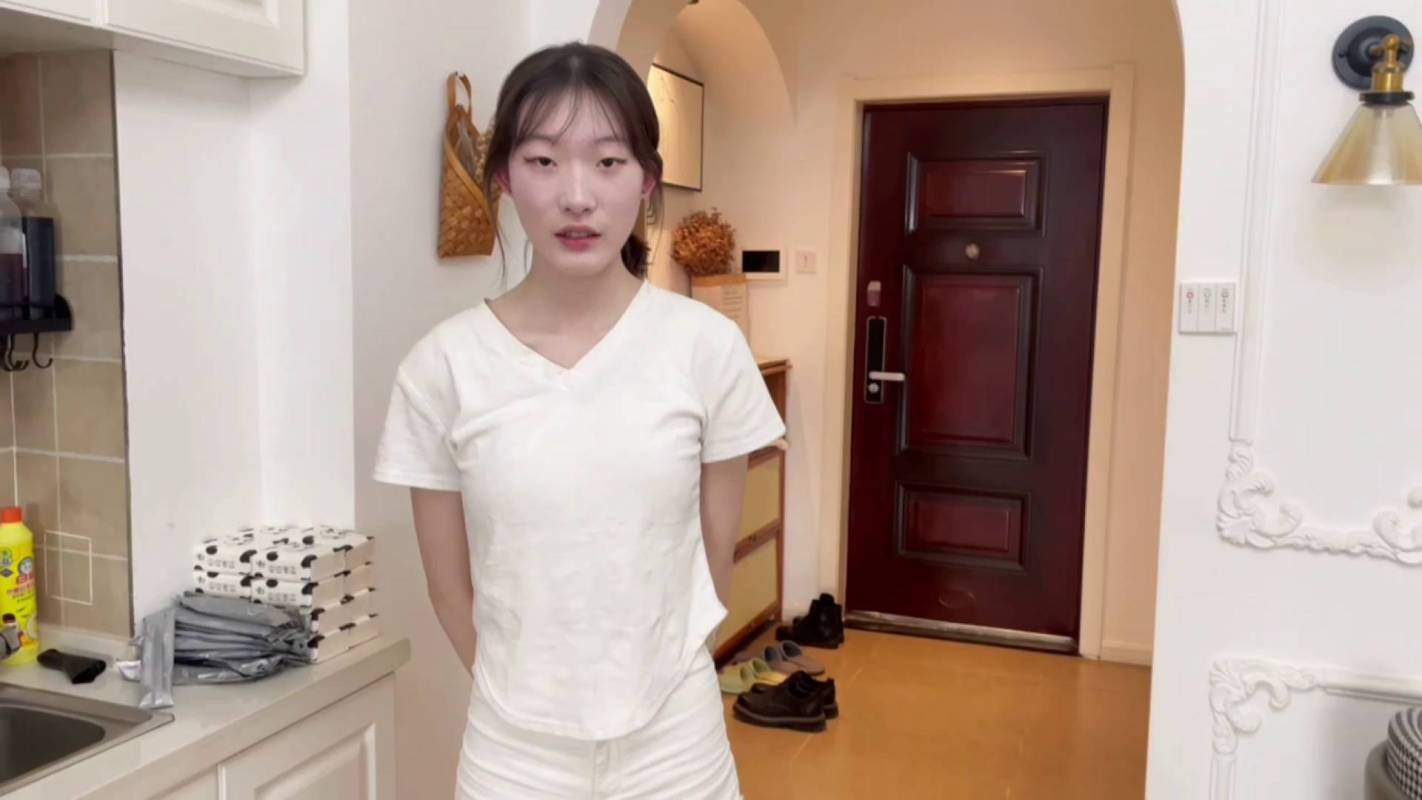 缚艺录紧缚新作国内绳艺调教社区之小雪白咝驷马梱梆！