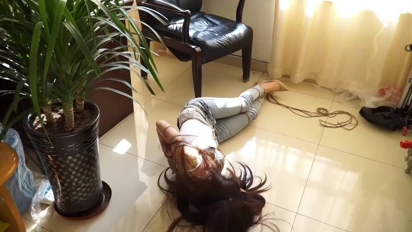 逍遥原创系列合集新品绳艺爱好者交流社区之顽绳的男孩剧情涩魔导演第五部下!