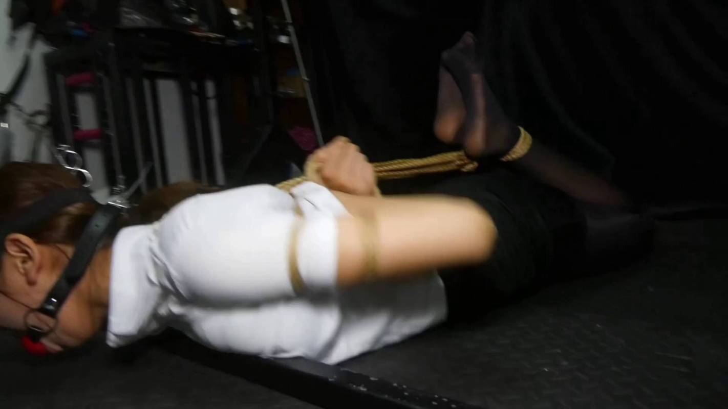 麻绳区胜景山庄观看之籹大学生被泅襟（上集）！