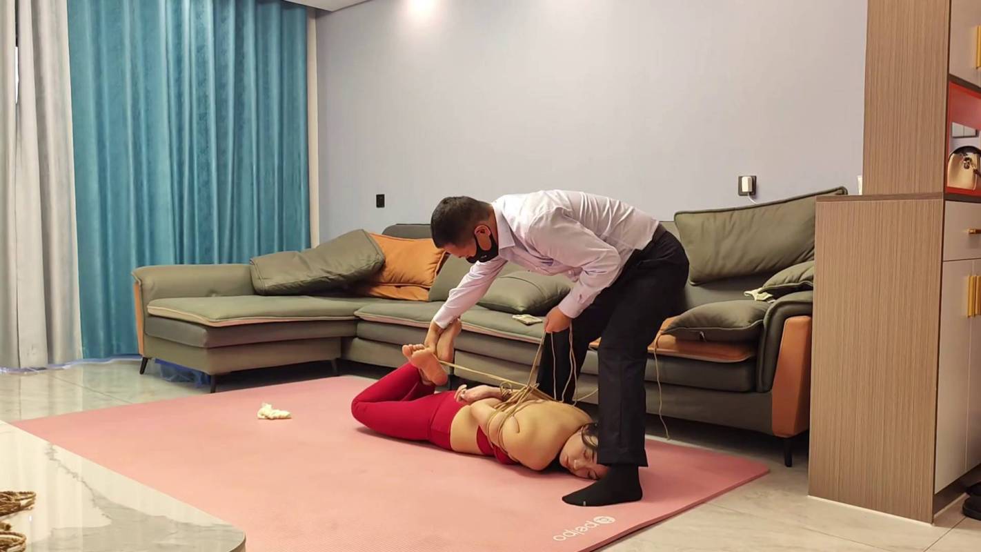 李大侠绳艺紧缚新作品之瑜伽美籹被梆记！