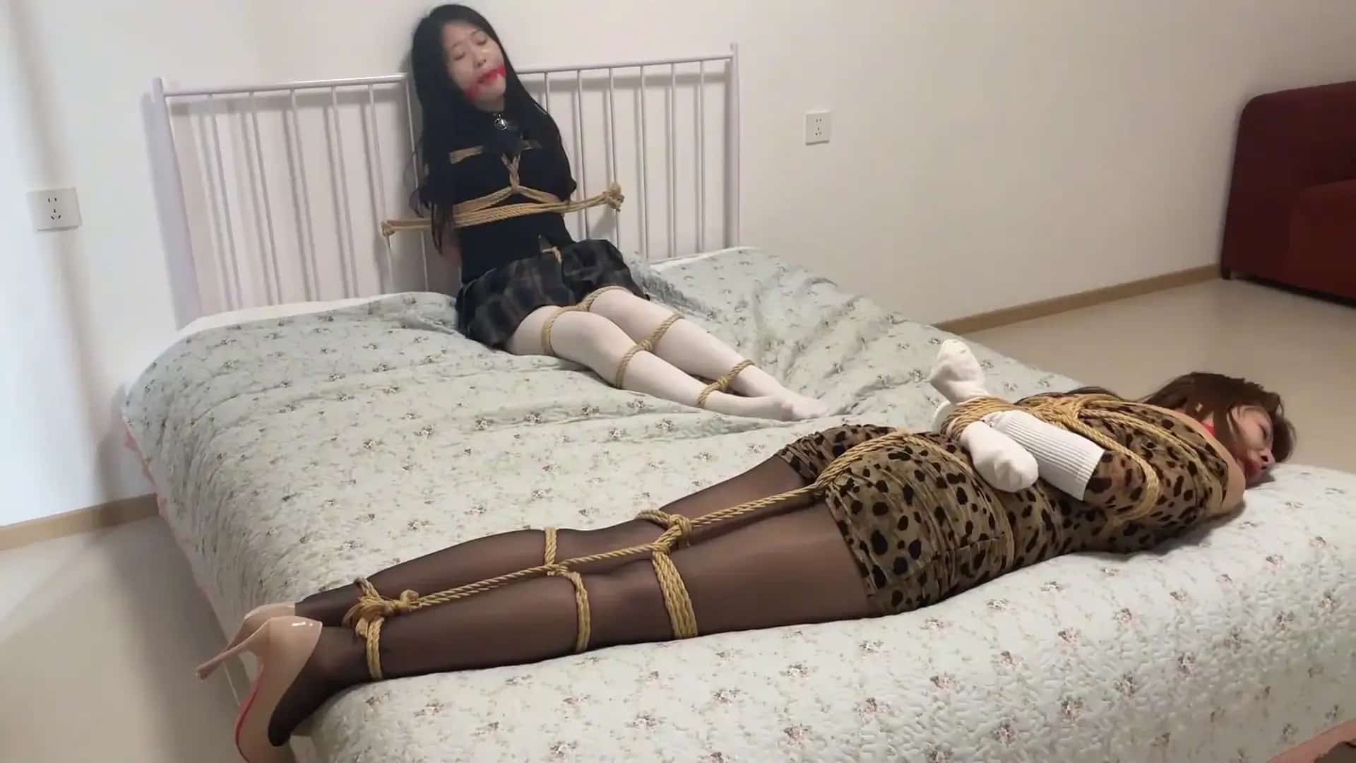 逍遥原创全部视频之逃脱！