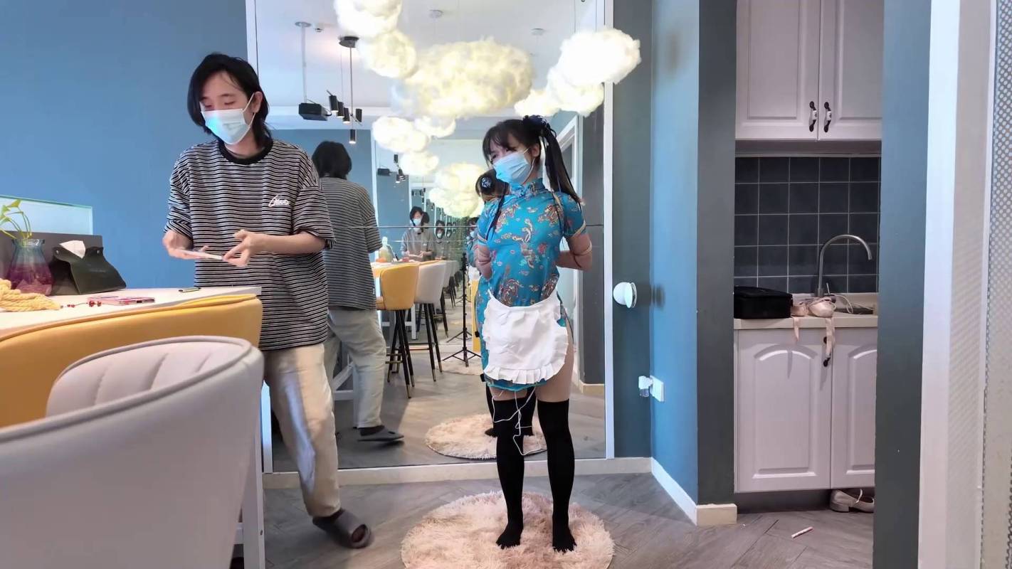 逍遥定制全集在线观看之驷马烛台放置!