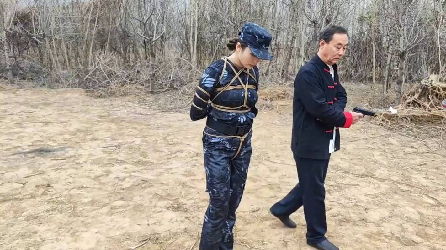 李大侠绳艺定紧缚之特战行动（上）！这部作品可以在线看！