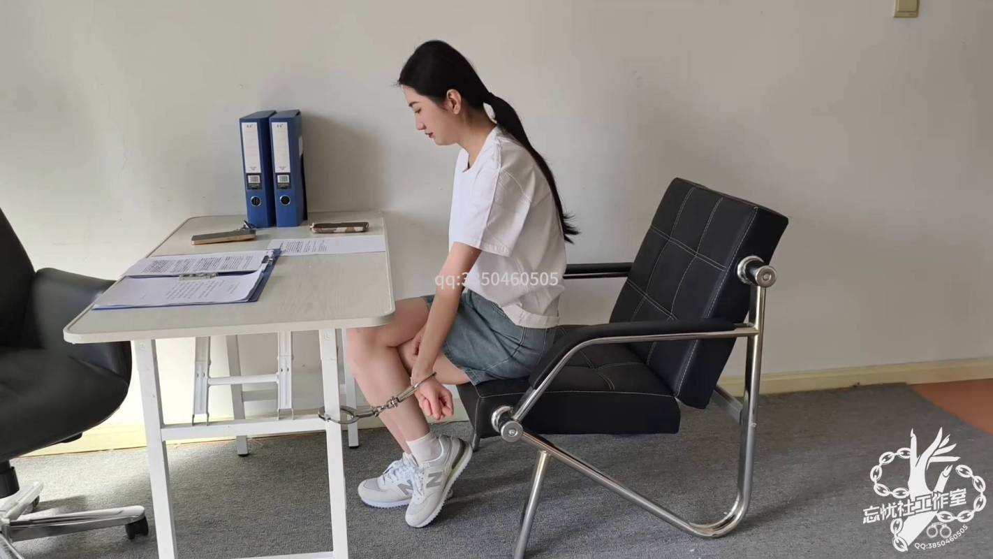 逍遥定拍作品原创之余诗琪体验记（上）！这部作品可以在线看！