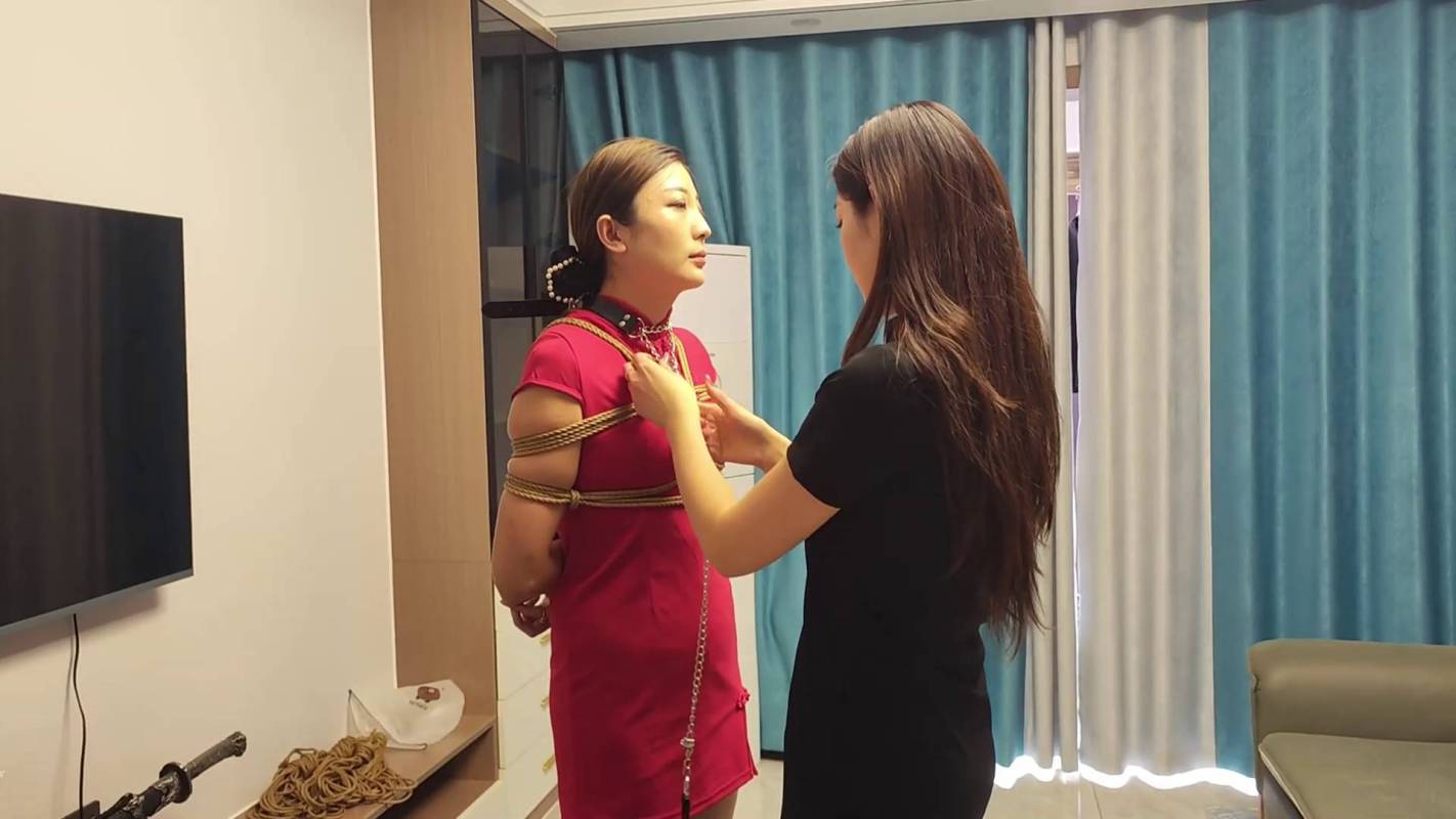 李大侠原创绳艺.新作品之茜茜与佳佳的游戏！这部作品可以在线看！