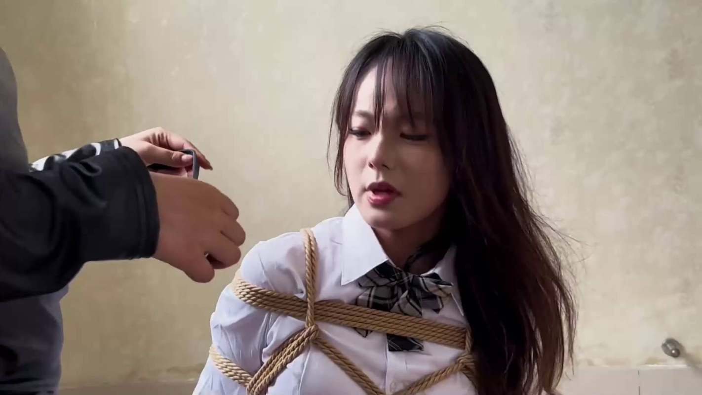 逍遥工作室定制视频，字母圈论坛绳艺专区首页，菀沁jk黑咝极品学jie！这部作品可以在线看！