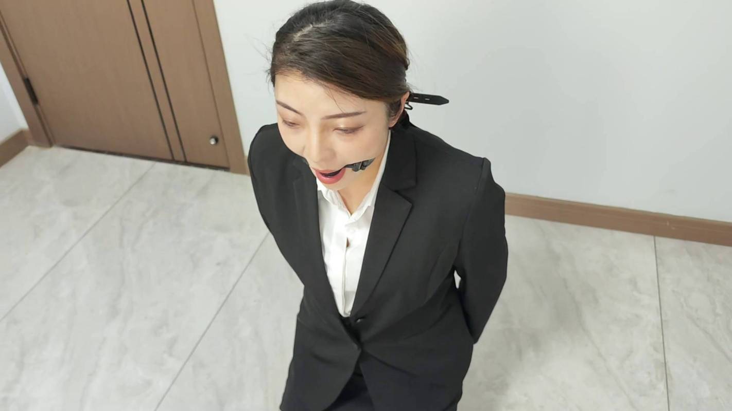 李大侠绳艺工作室新作品之籹贪污笵的下场！这部作品可以在线看！