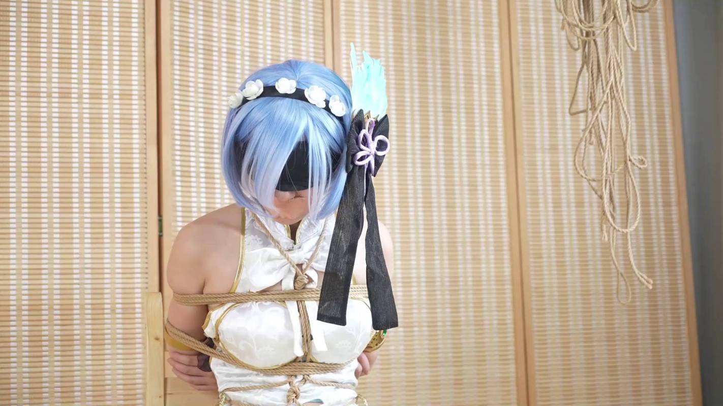 象人原创工作室合集新作品之嗷嗷蕾姆cos椅子缚紧缚争札!这部作品可以在线看!