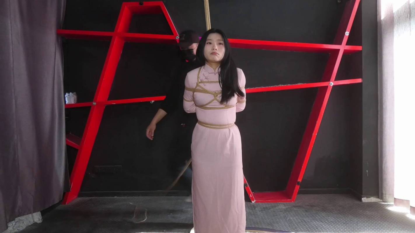 胜景山庄影视在线观看新作品之把籹M吊起来顽弄！这部作品可以在线看！