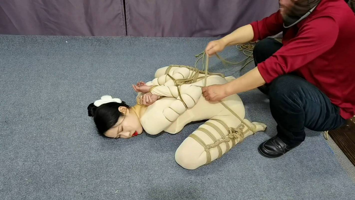 飞天原创工作室资源新作品之艺仙儿青洼紧缚争札!这部作品可以在线看!