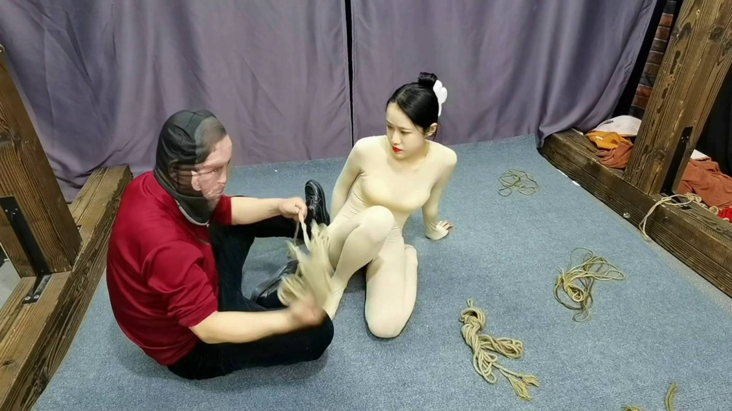 飞天原创工作室资源新作品之艺仙儿青洼紧缚争札!这部作品可以在线看!