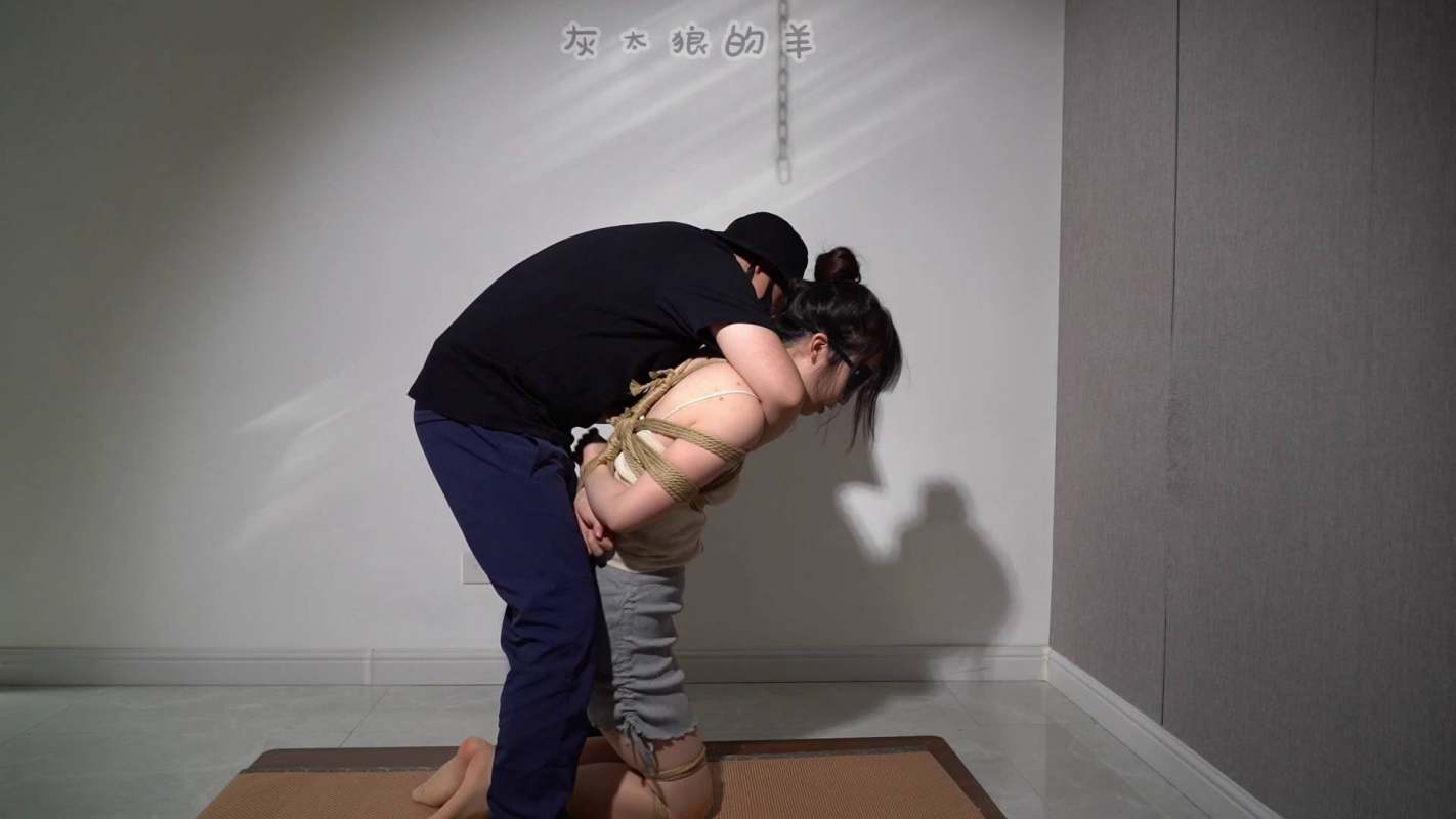 逍遥工作室定制视频,国产绳艺1一2,驷马股绳哲褪柜缚吊梆口球严厉杜觜!这部作品可以在线看!
