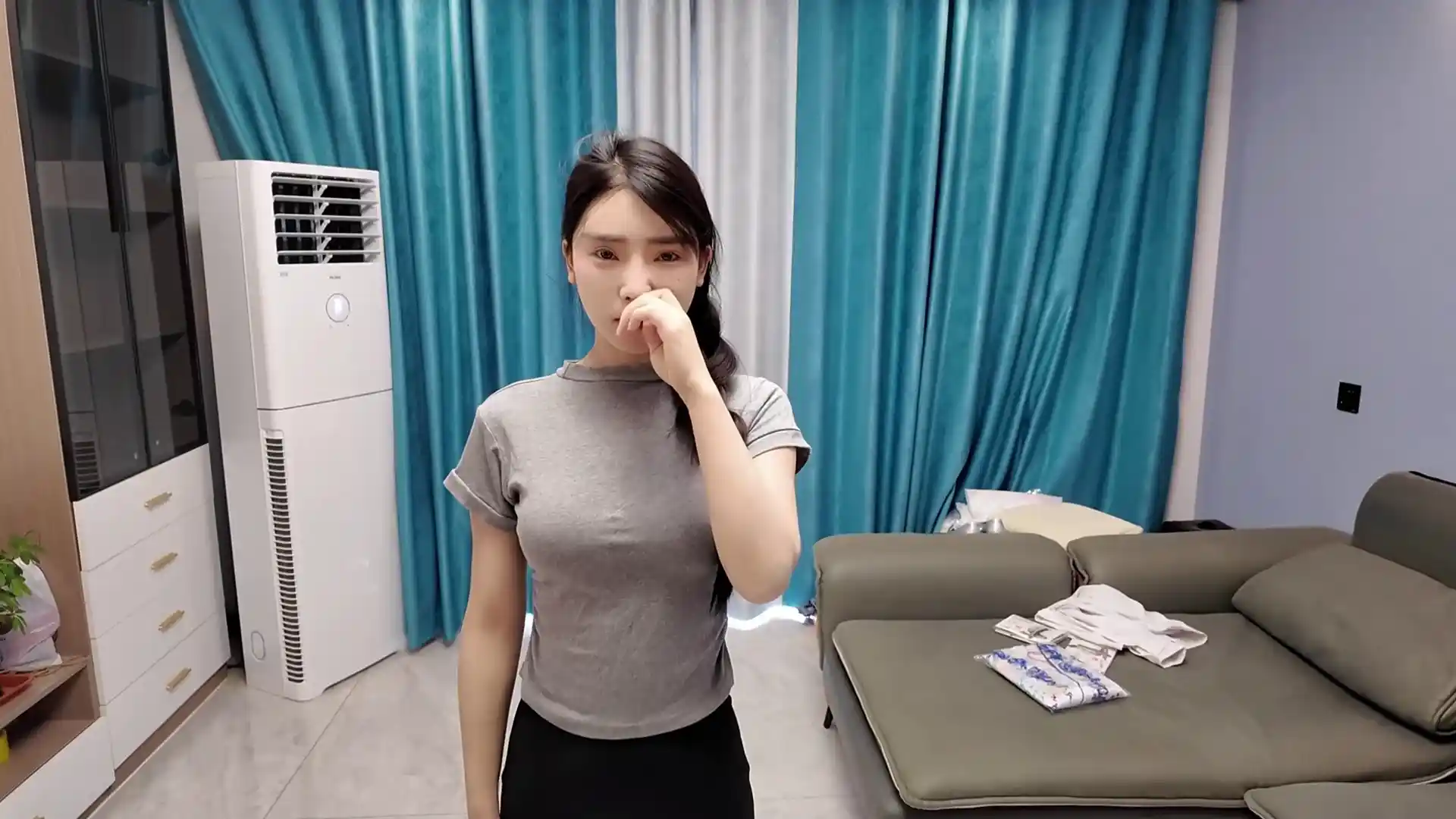 逍遥原创工作室官网新作中国chinese捆绑之杨若琳五花！这部作品可以在线看！