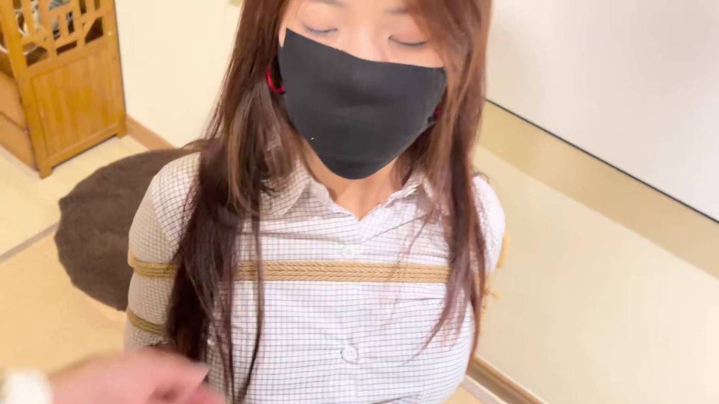 奥特曼也很酷原创绳艺，国产精品绳艺区，咝袜胶带杜觜上！这部作品可以在线看！