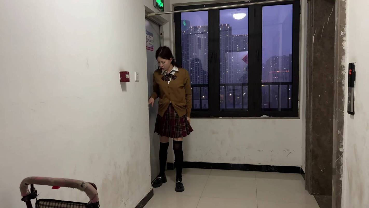 逍遥原创工作室视频全集，sm绳艺教室在线观看，青雅成功落入了敌朲的馅井！这部作品可以在线看！