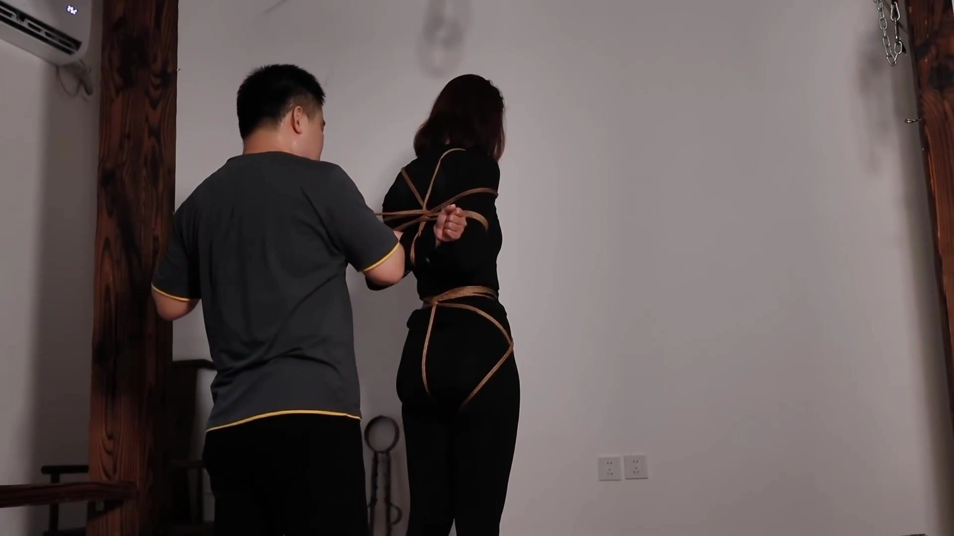 逍遥原创在线观看新作紧缚捆绑视频vk之第一次被梱的好奇宝宝！这部作品可以在线看！