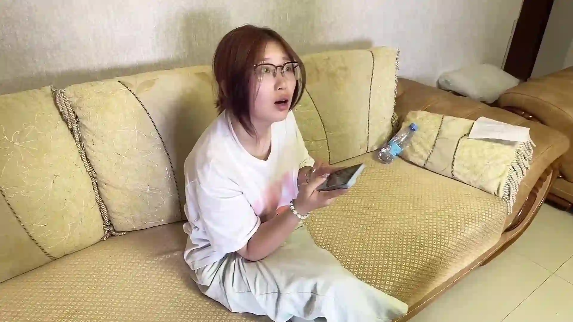 逍遥定拍作品原创新作国产chinese束缚网之原创驷马迷晕梱梆TK逼问！这部作品可以在线看！